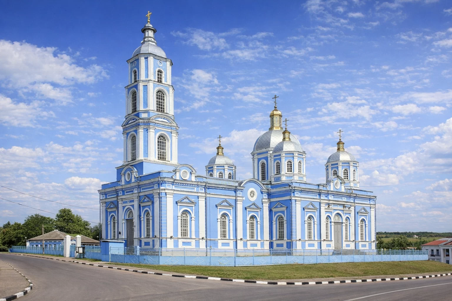 Собор Рождества Пресвятой Богородицы в городе Корочи Собор Рождества Пресвятой Богородицы в городе Корочи
